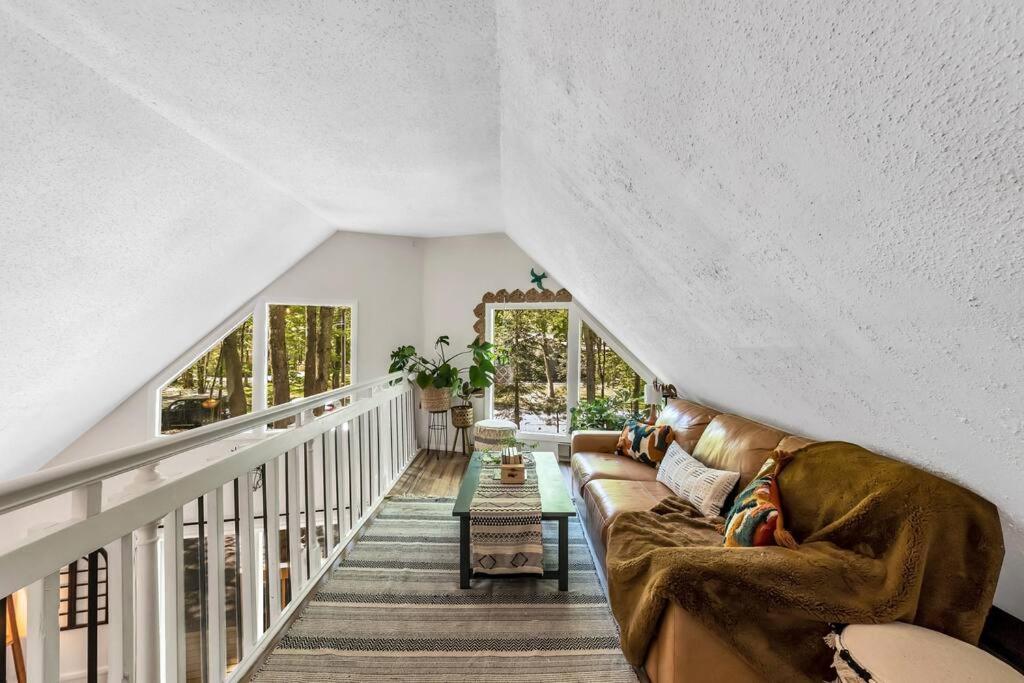 3 Bedroom Pet Friendly, Fireplace, Hot Tub, Near Holiday home Albrightsville