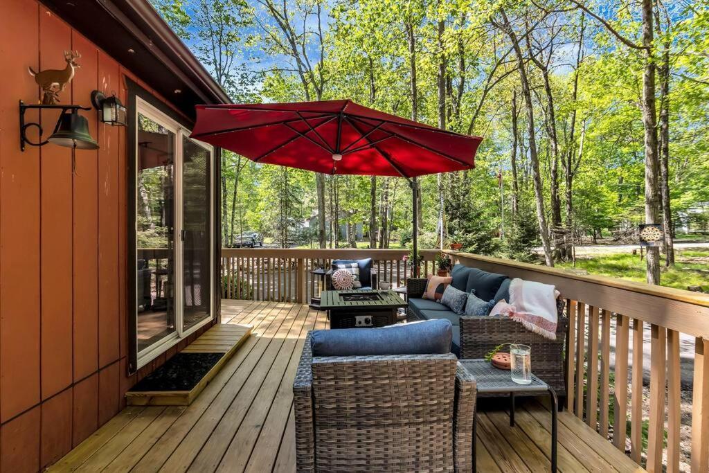 3 Bedroom Pet Friendly, Fireplace, Hot Tub, Near * Albrightsville